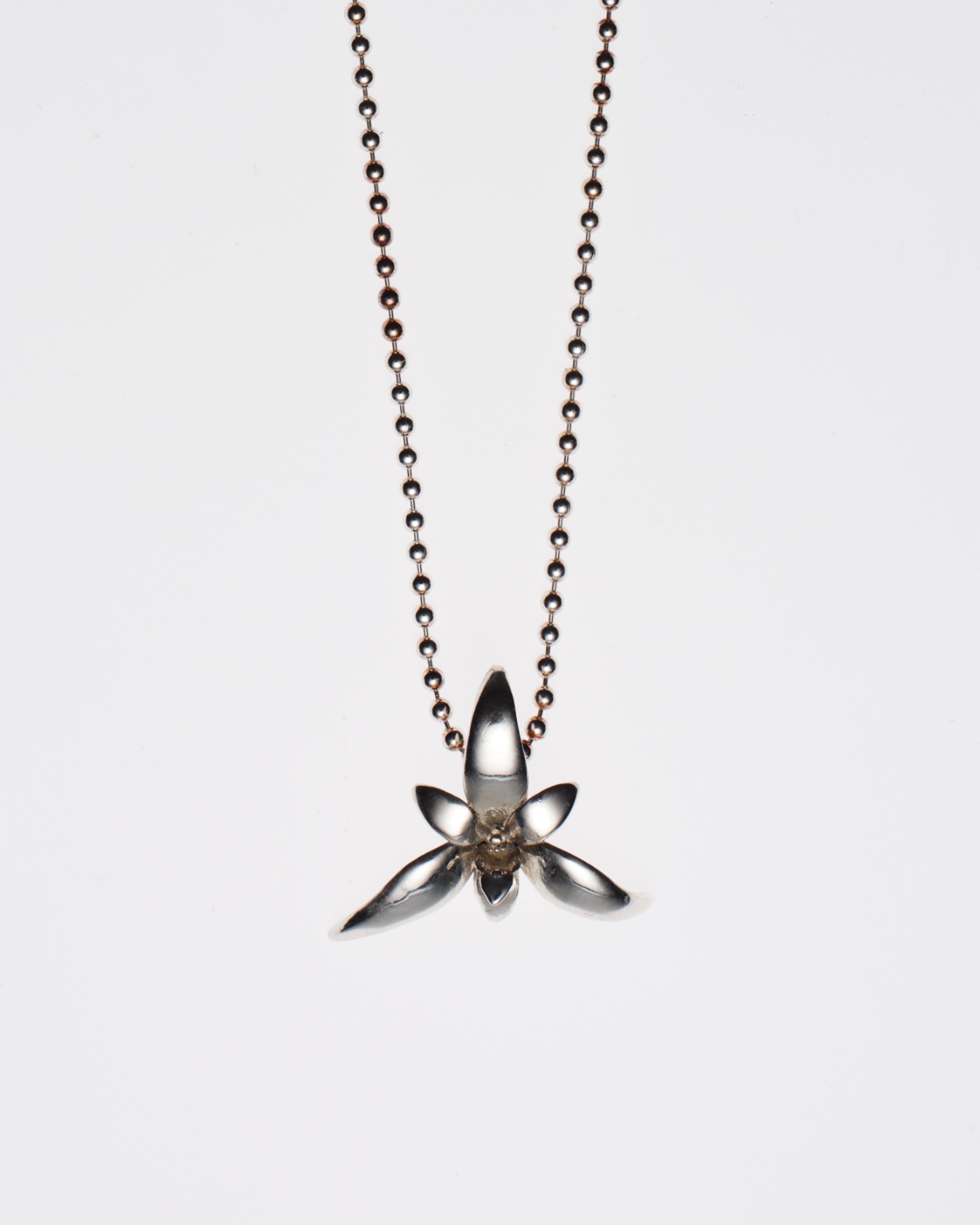 Neofinetia Orchid Charm – Onoka Studios